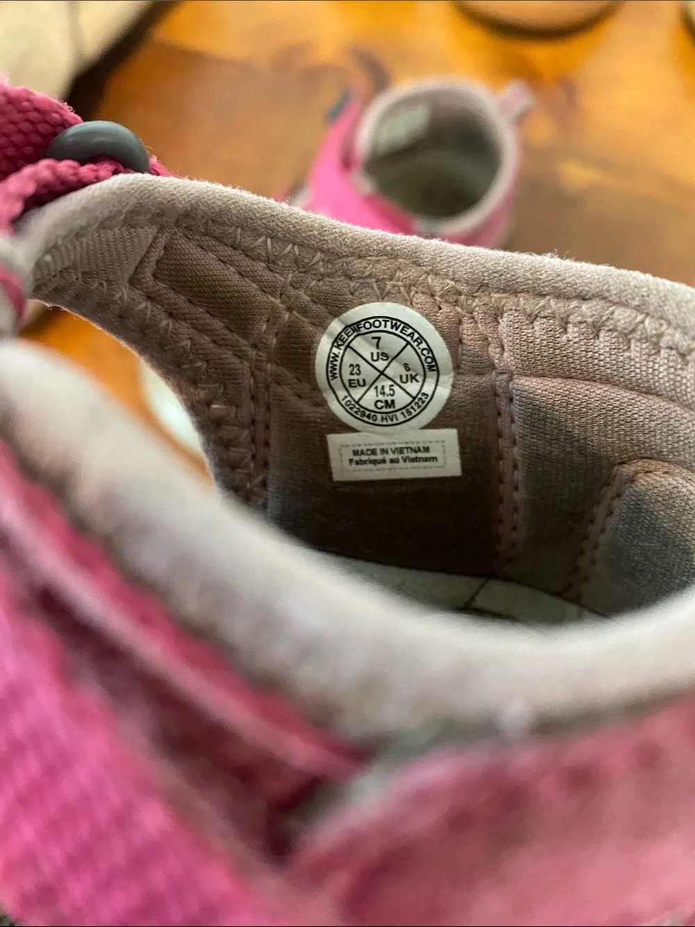 Keen durable washable